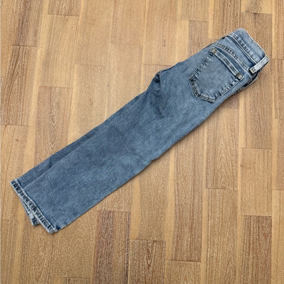 Old Navy Jeans 5T - Picture 3 of 4